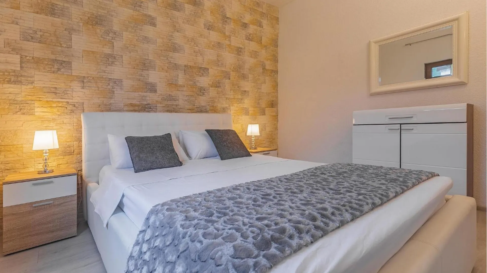 Stunning Apartment In Labin With Wifi